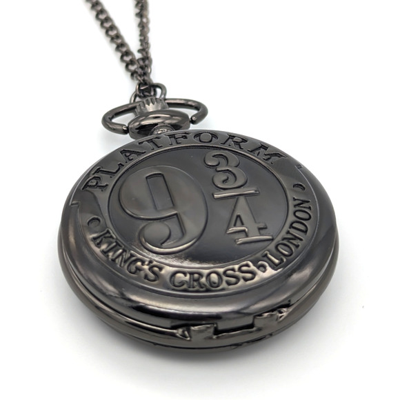 Harry Potter Pocket Watch NEW Gift Platform 9¾ King's Cross Hogwarts Express - Picture 5 of 8